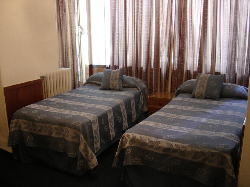 Hotel Chile ブエノスアイレス 部屋 写真