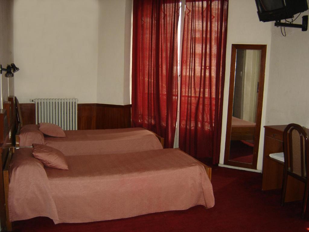 Hotel Chile ブエノスアイレス 部屋 写真