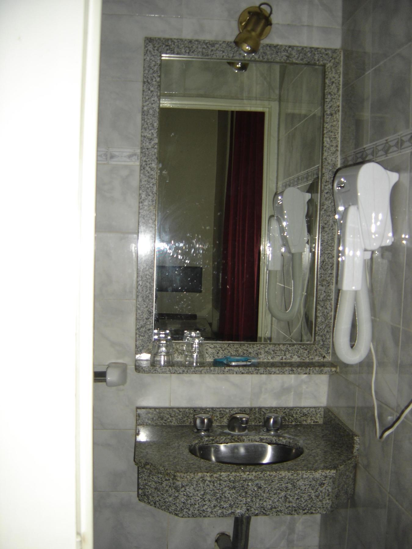 Hotel Chile ブエノスアイレス エクステリア 写真